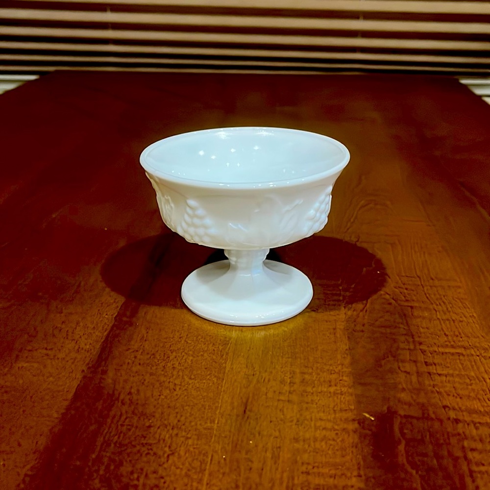 Vintage White Milk Glass Pedestal Compote Dish Sherbet Grape Harvest Pattern